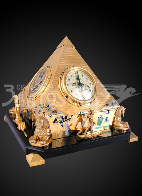 Сувенир «Часы Пирамида»